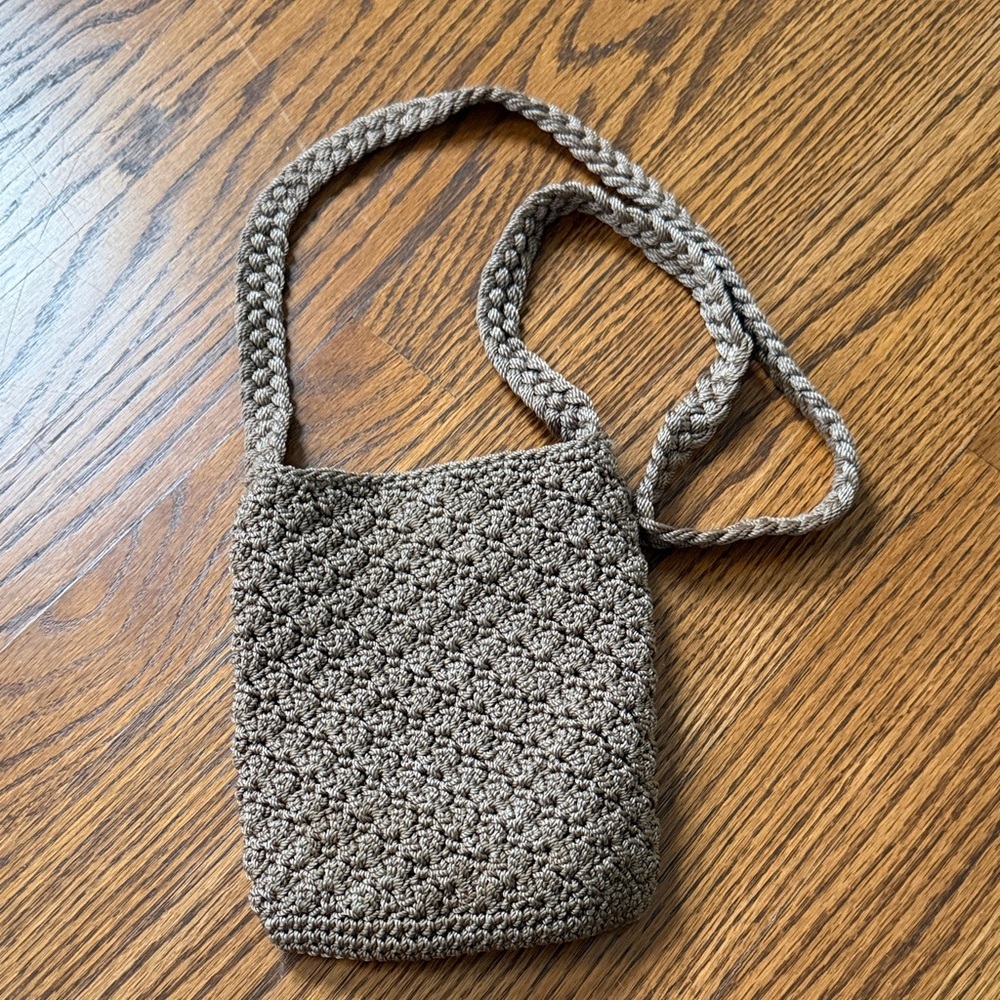 Chic Beige Crochet Crossbody Bag